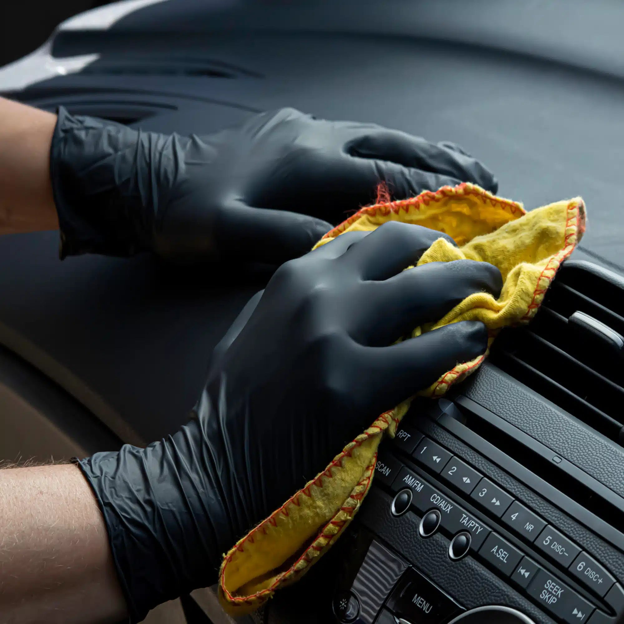 Bold – Black Powder Free Thick Nitrile – 100 Gloves